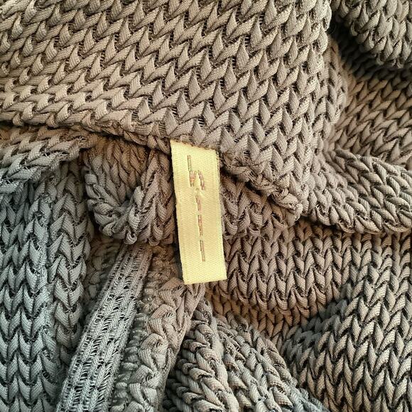 Hill Gray Knit Racerback Tank Top Medium - Picture 4 of 6